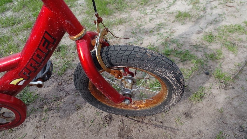 Велосипед дитячий, діаметр колес 12