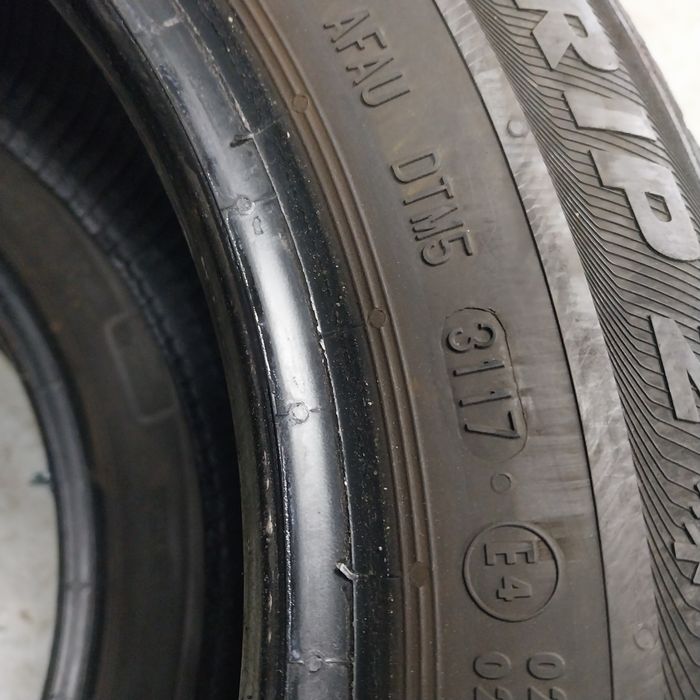 Opony Zimowe Semperit 165/70R14 81T