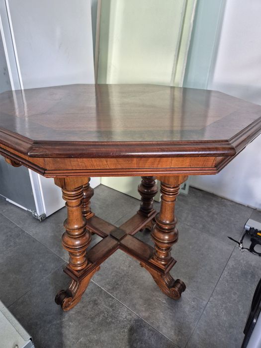 Sprzedam stol szr 90cm