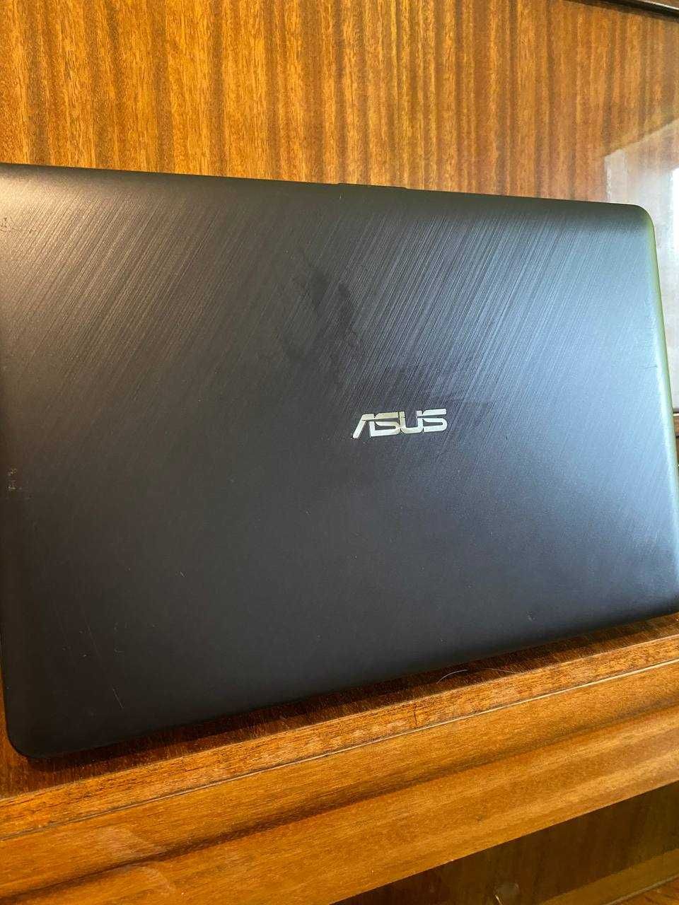 Ноутбук Asus VivoBook A543M