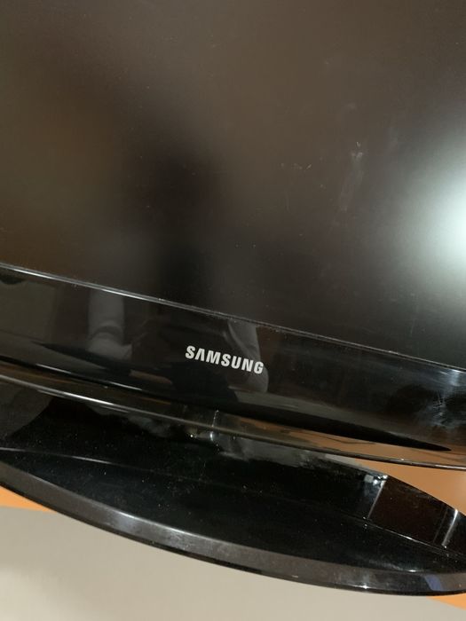 Телевізор Samsung LE32R81B