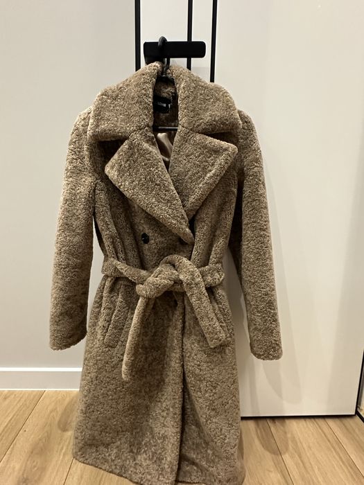 Пальто, шубка зосінньо зимова