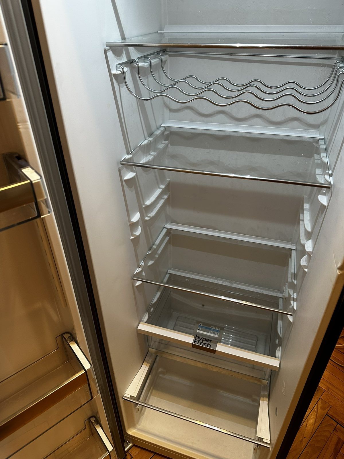 Топ однокамерний холодильник Siemens IQ500