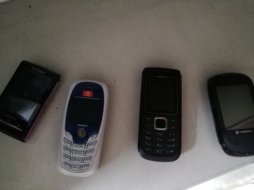 11 Telemóveis para peças