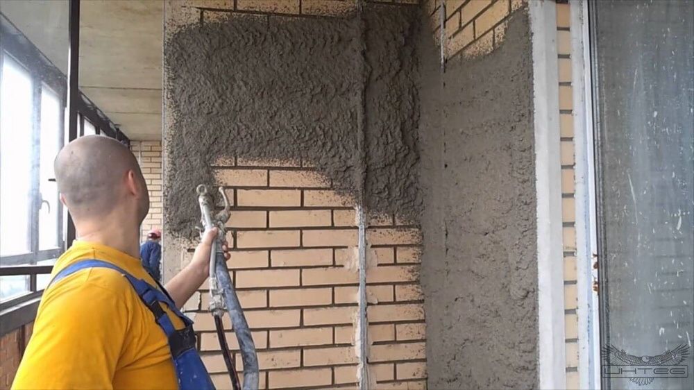 Штукатурка стін гіпсова вапняно цементна машинна