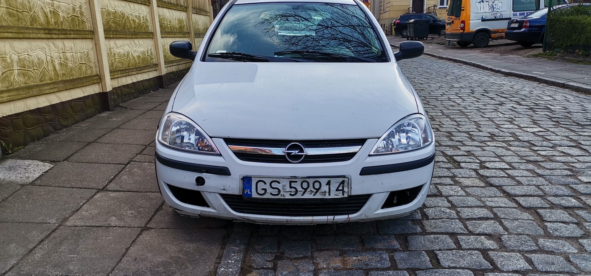 Sprzedam  Opel Corsa C LPG długo ważne OC i PT