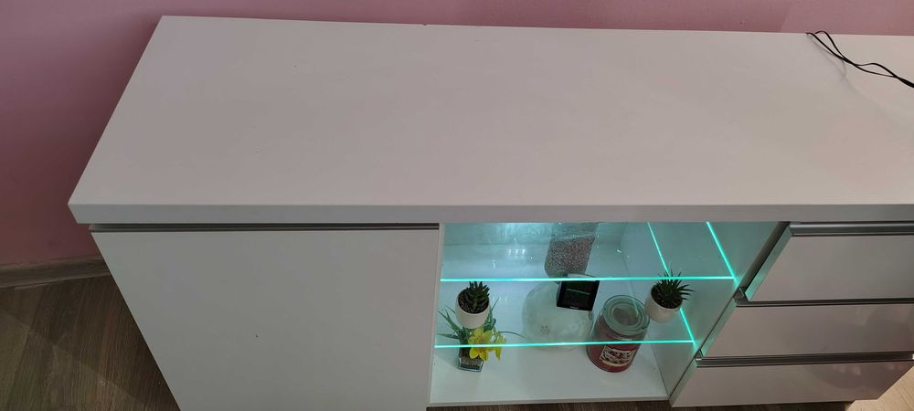 Sprzedam komodę RTV