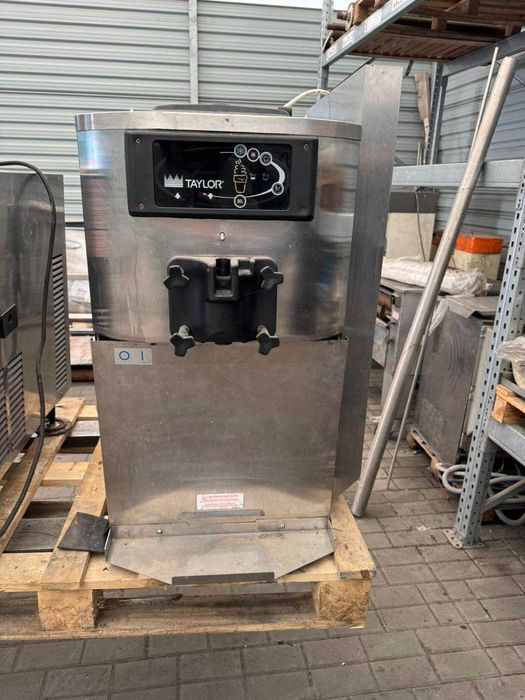 Фризер для мягкого морозива Taylor c709