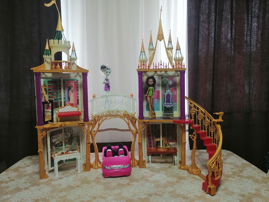 Ляльковий будинок, палац, замок-школа  After ever high, monster high