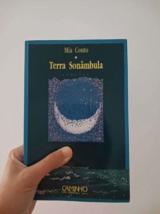 Terra Sunâmbula de Mia Couto