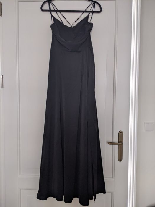 Sukienka wieczorowa czarna r. 40