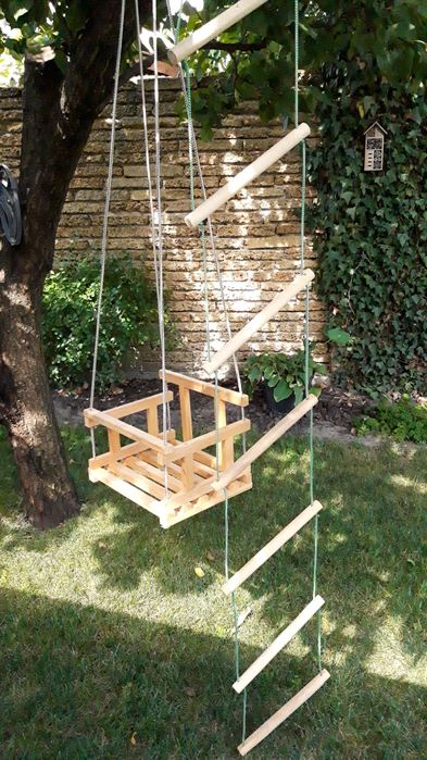 Гойдалка драбинка лазалка дерев'яна качеля спортивний комплекс нависне