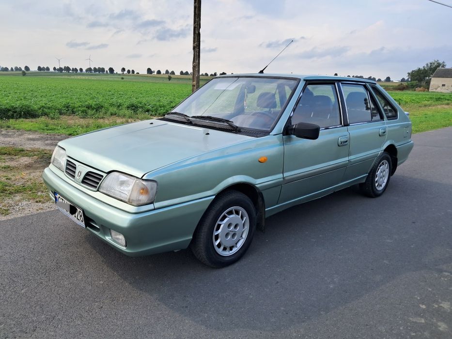 Polonez Caro plus 1.6 benz wspomaganie  zamienie