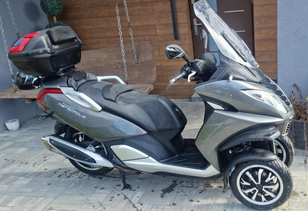 Peugeot metropolis 2014r L5e 400cm