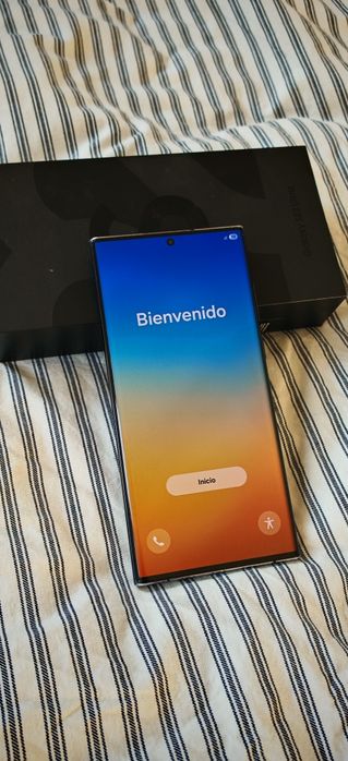 Samsung S22 Ultra 12/256