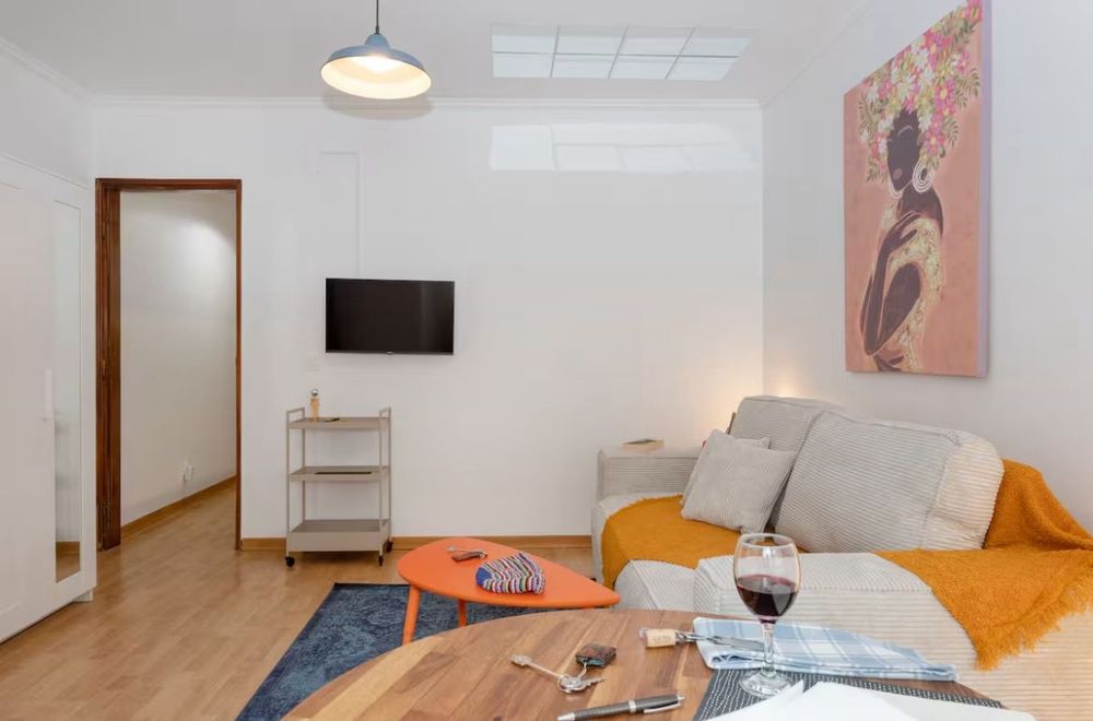 Estúdio Arrendar Almada