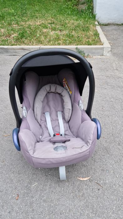 Nosidełko fotelik samochodowy Maxi Cosi Cabriofix szary wkładka niemow