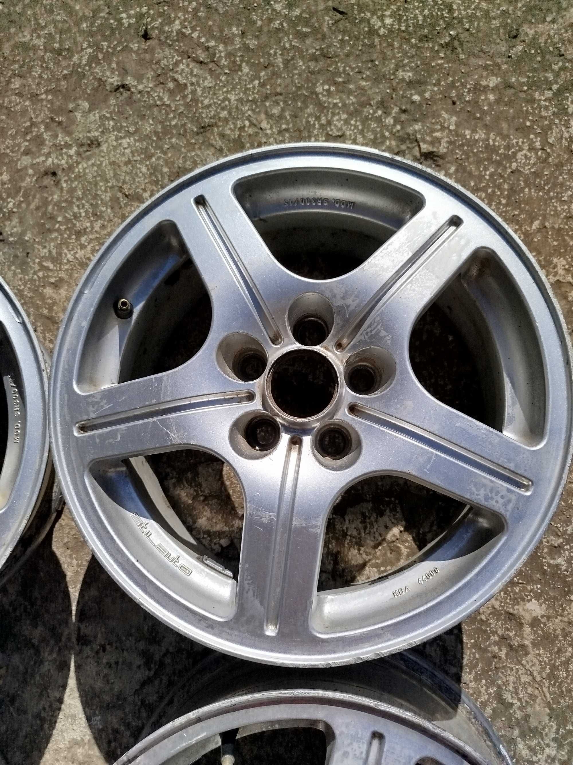 Диски Stilauto SR300 R15 J6.5 5x114.3 ET 40 Dia 67.0