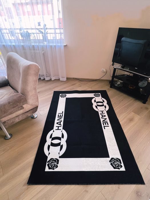 Dywan chanel 120x180