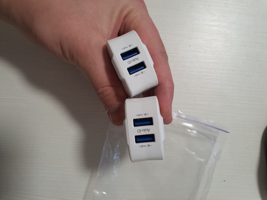 Зарядний пристрій USB 2.4А