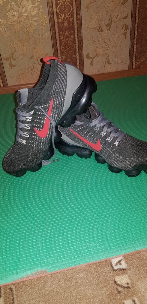 Кроссовки nike vapormax