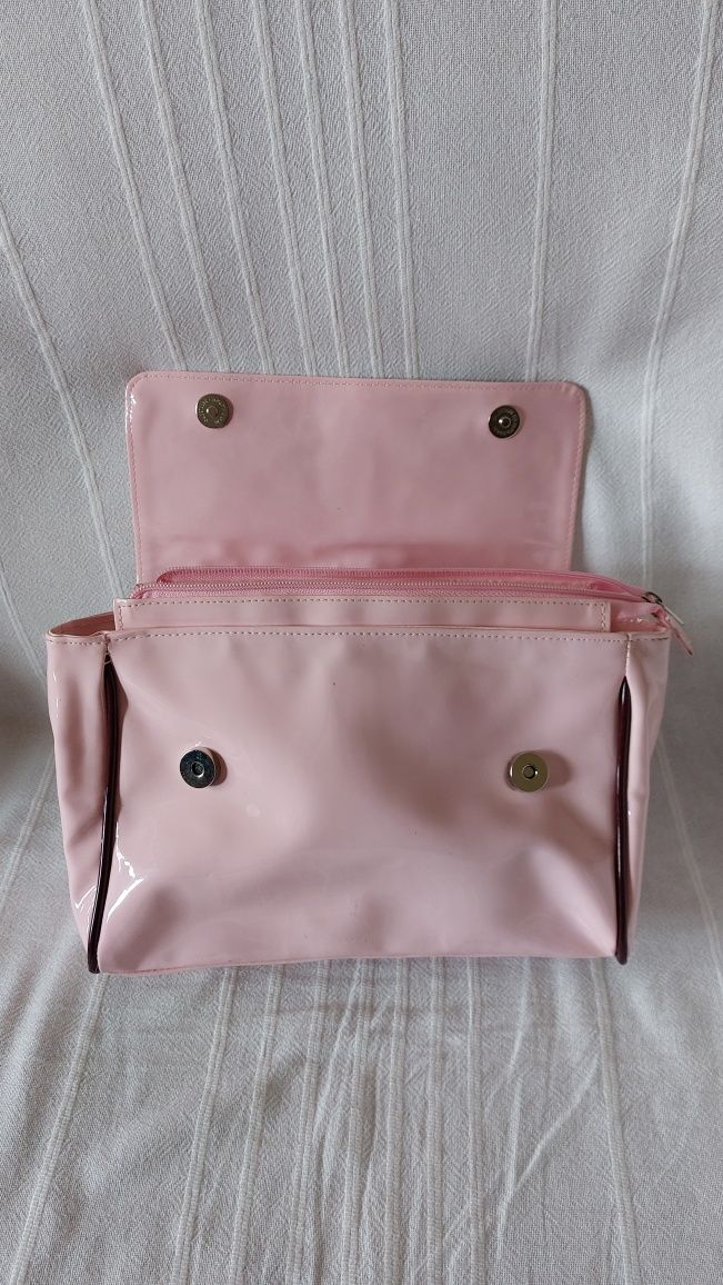 Necessaire rosa para senhora