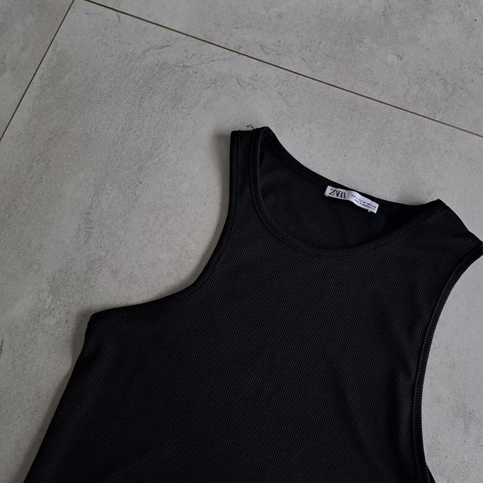 Asymetryczny top  ZARA koszulka bluzka