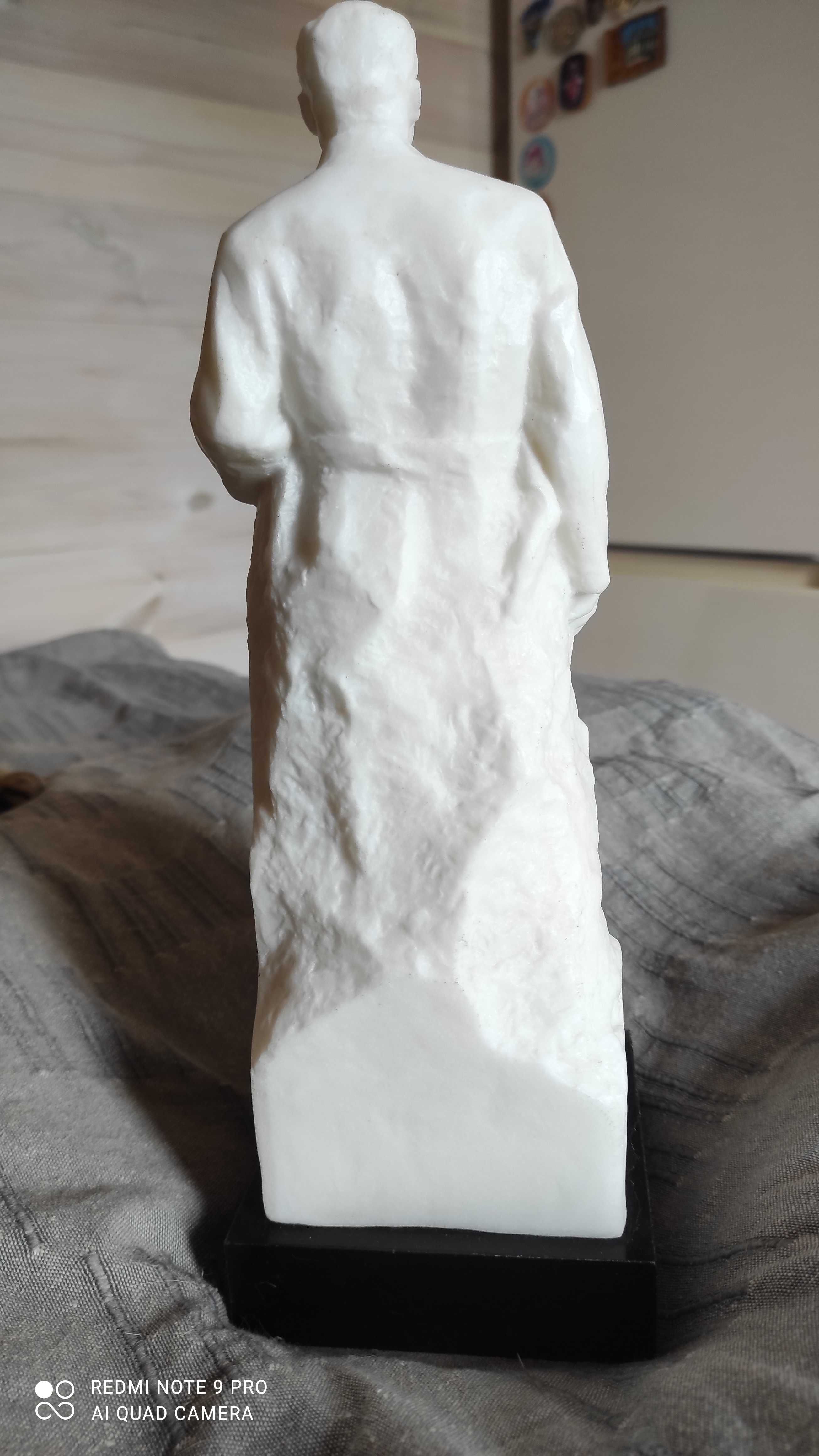 Скульптура,статуэтка мрамор Королев С.П. (космос)