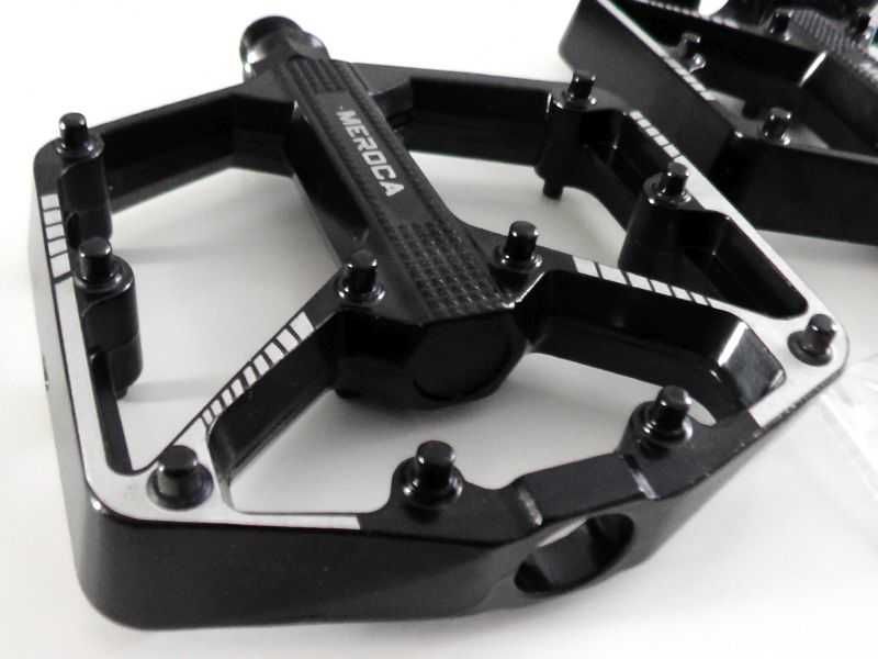 Pedały do roweru aluminium L+P zestaw