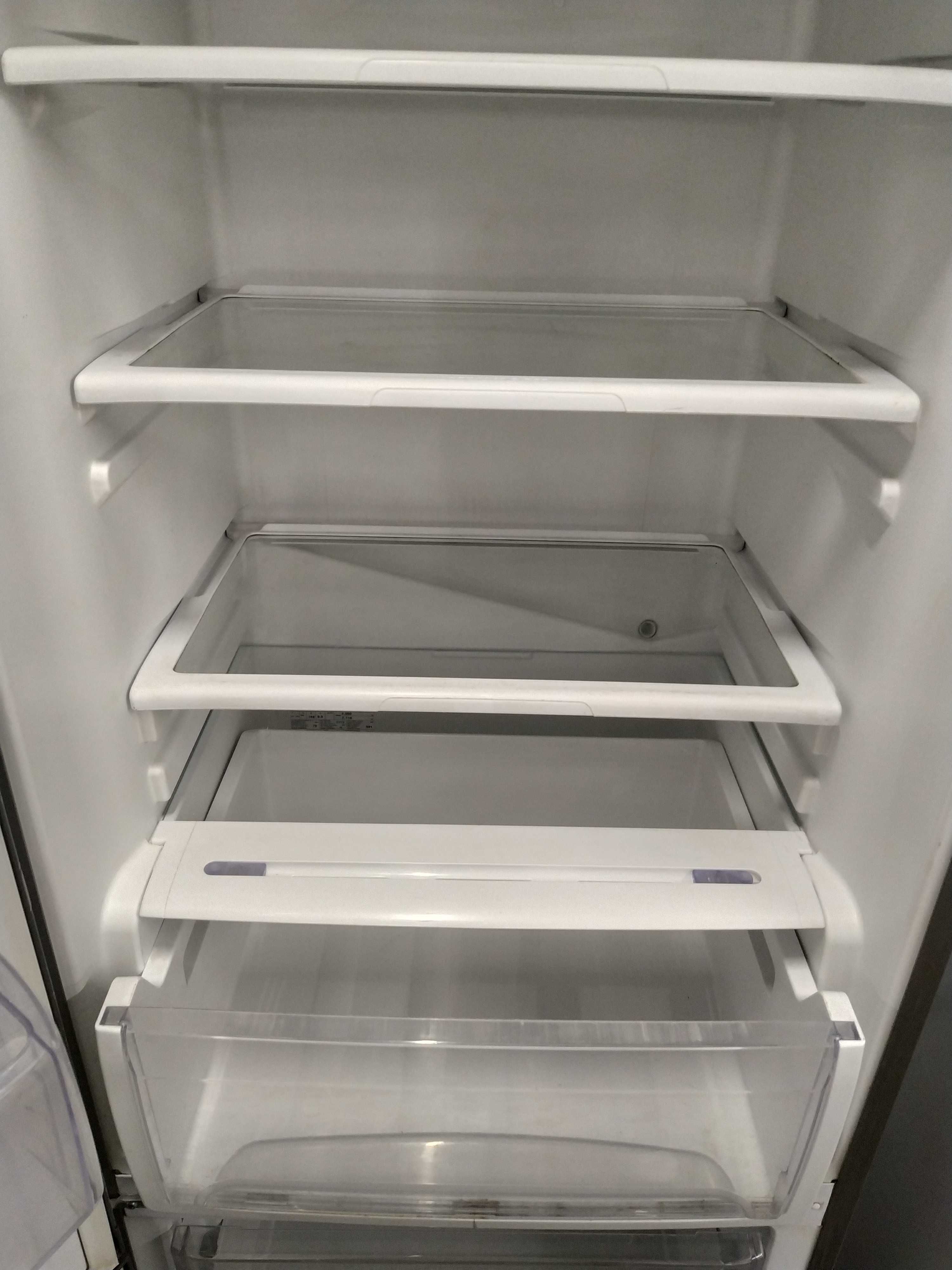 Холодильник б/у Candy CFMEE 3755 (111019). Привезен из Европы