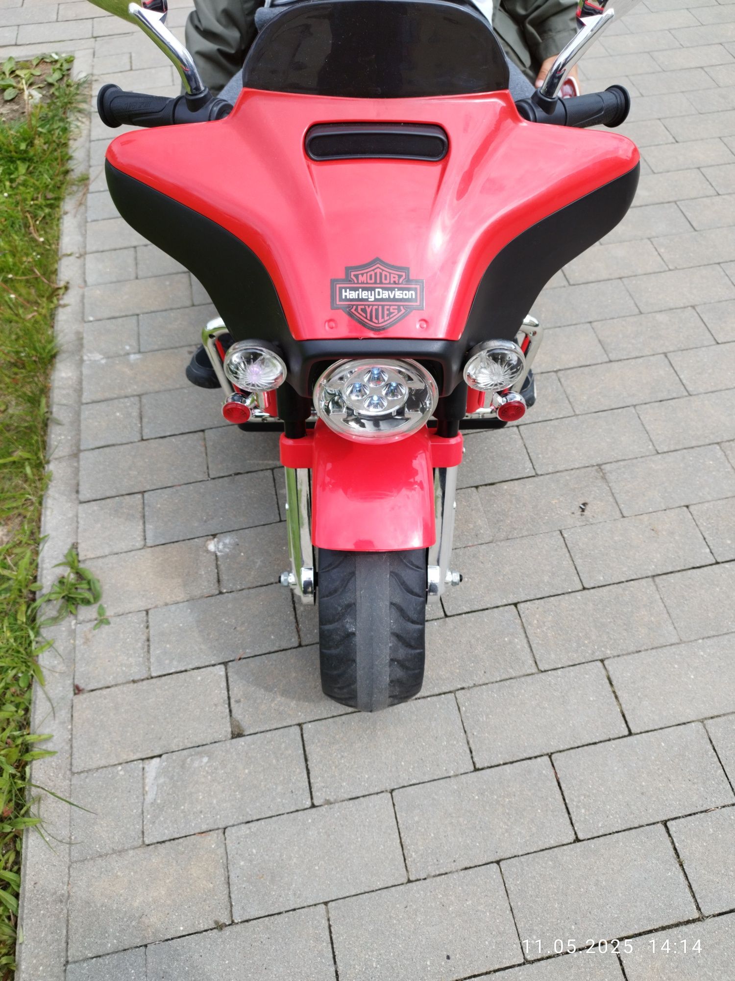 Motor trójkołowy na akumulator