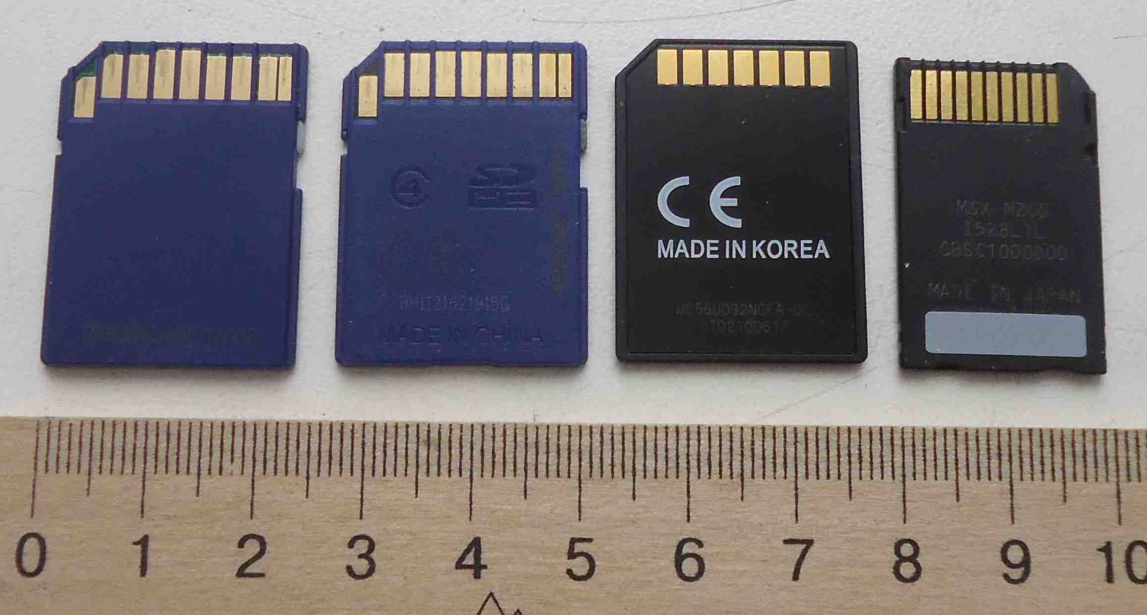Карты памяти на 8GB, 4GB, 32MB, Sony 2GB, флешки