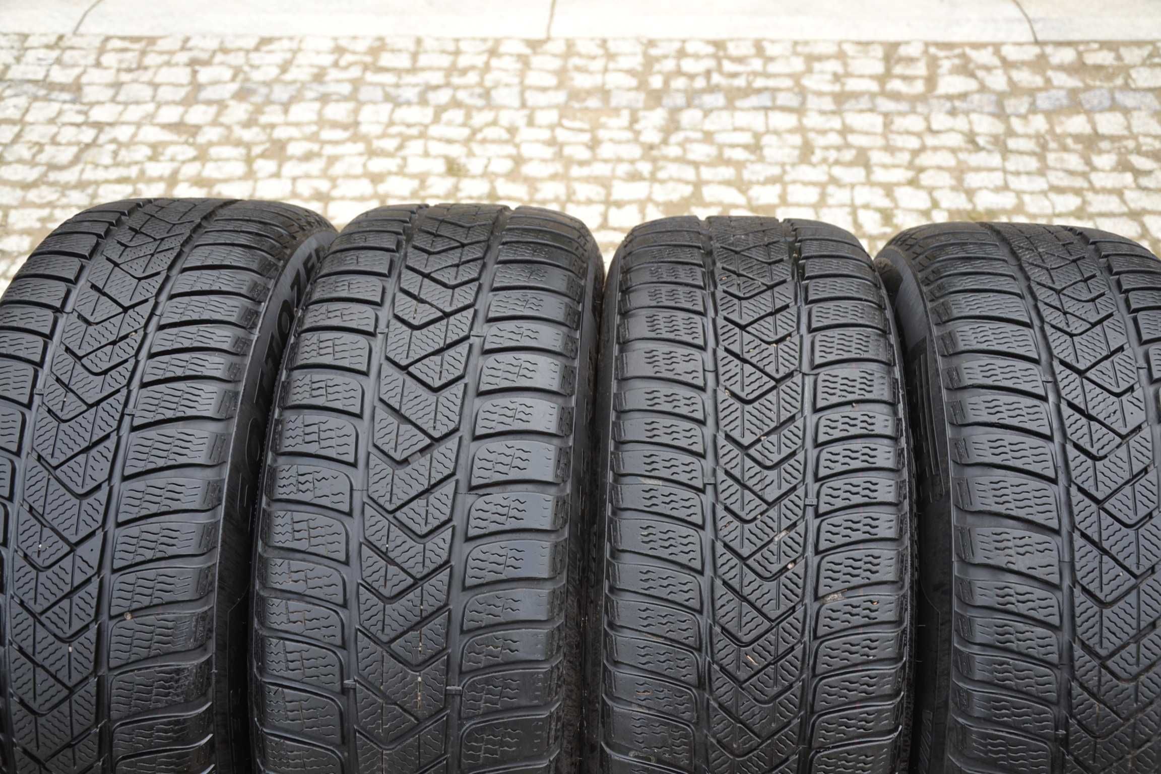 Koła Zimowe 17" BMW X1 F48 X2 F39 Pirelli Czujniki Oryginał