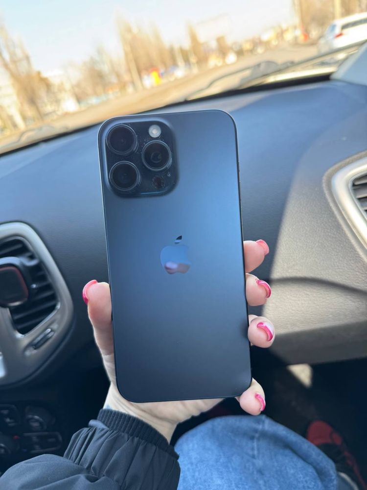 Продам Айфон/Iphone 15 про макс 256