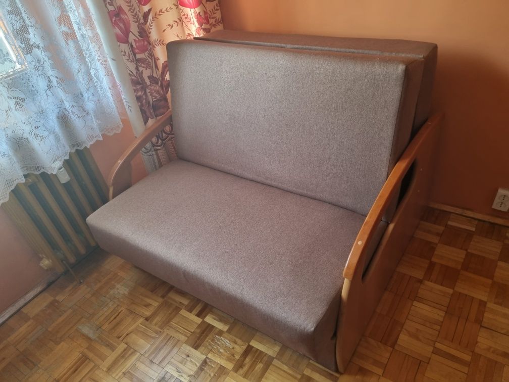 Sofa rozkładana, tapczan prawie nowa, stan idealny