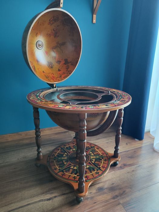 Globus, barek, szafka na alkohol, ziemia, vintage