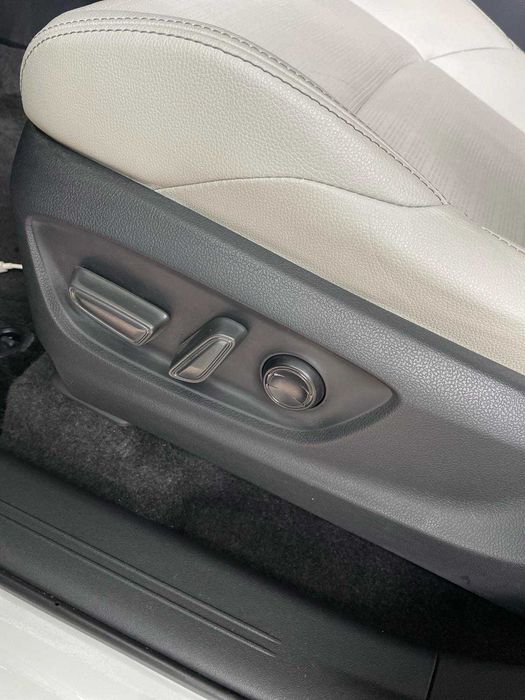 Toyota bZ4X 2023 I покоління,  71.4 kWh (218 к.с) 4WD