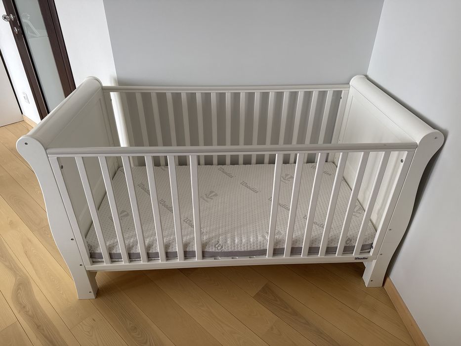 Łóżeczko z materacykiem firmy Woodies 140x70