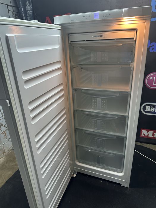 ТОП ! Морозильна камера Liebherr / A+++ / 226 л / No Frost /VarioSpace