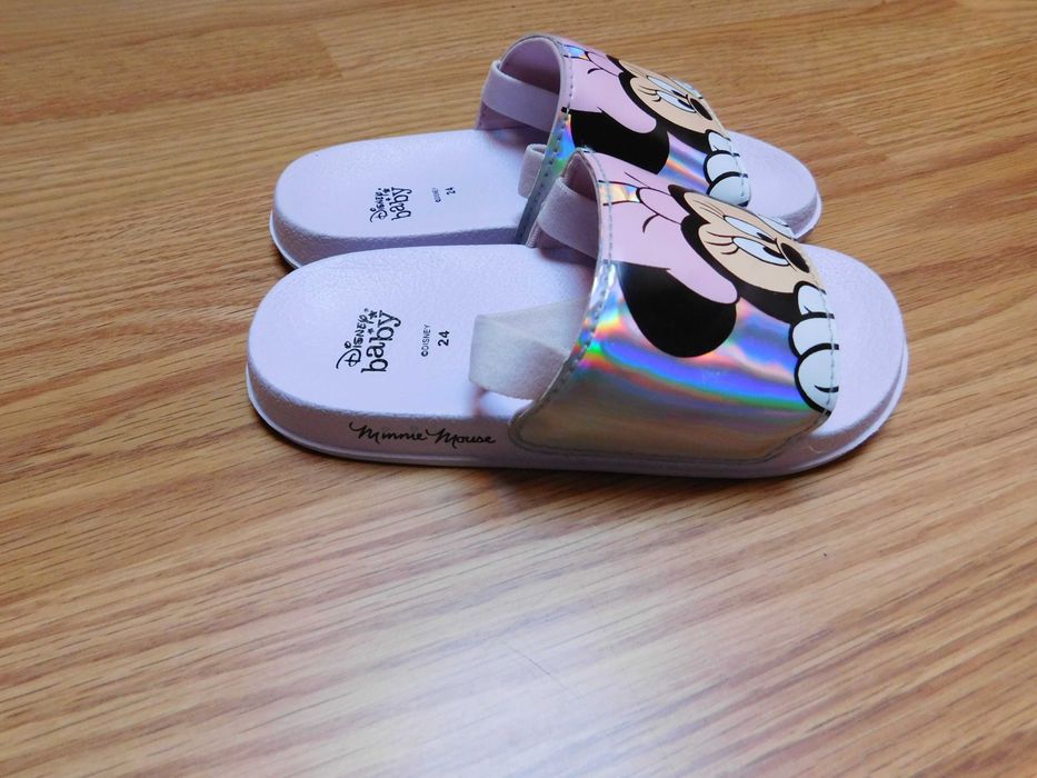 Sandália Manuel Chicco - Tamanho 23 e Disney Baby - T. 24