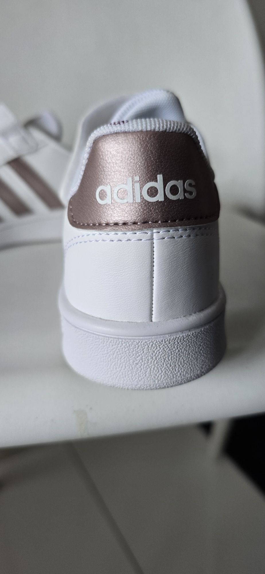 Adidas Grand Court C