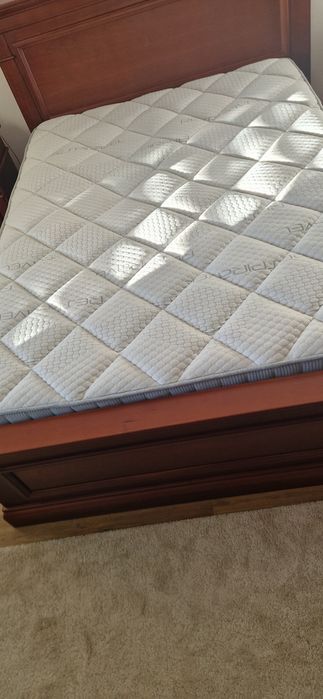 Colchão usado em bom estado 1,95 × 1,40