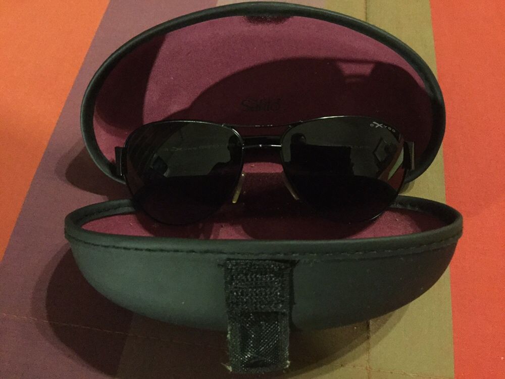 Óculos de sol tipo ray ban da marca OXYOO praticamente novos