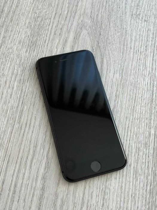 Iphone 8 em boas condições