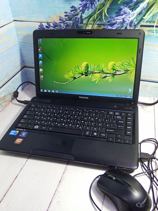 Ноутбук Toshiba Satellite L630-141 + мышка