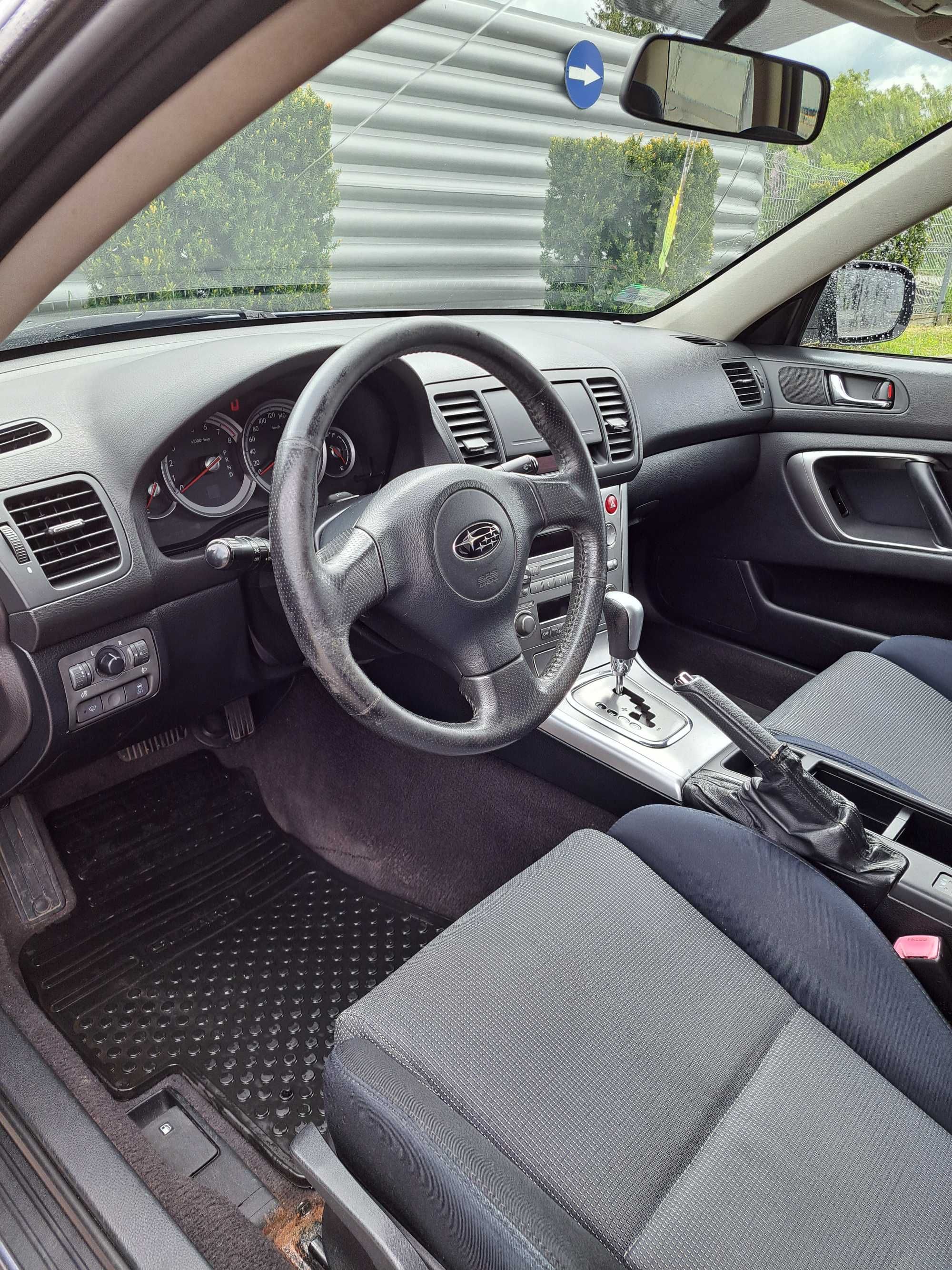 Subaru Legacy IV