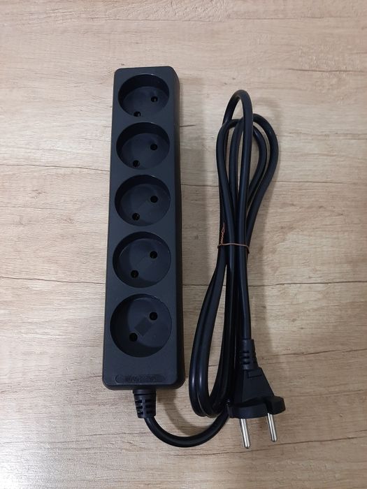 Мережевий подовжувач 2E на 5 розеток, кабель 1,5 м.