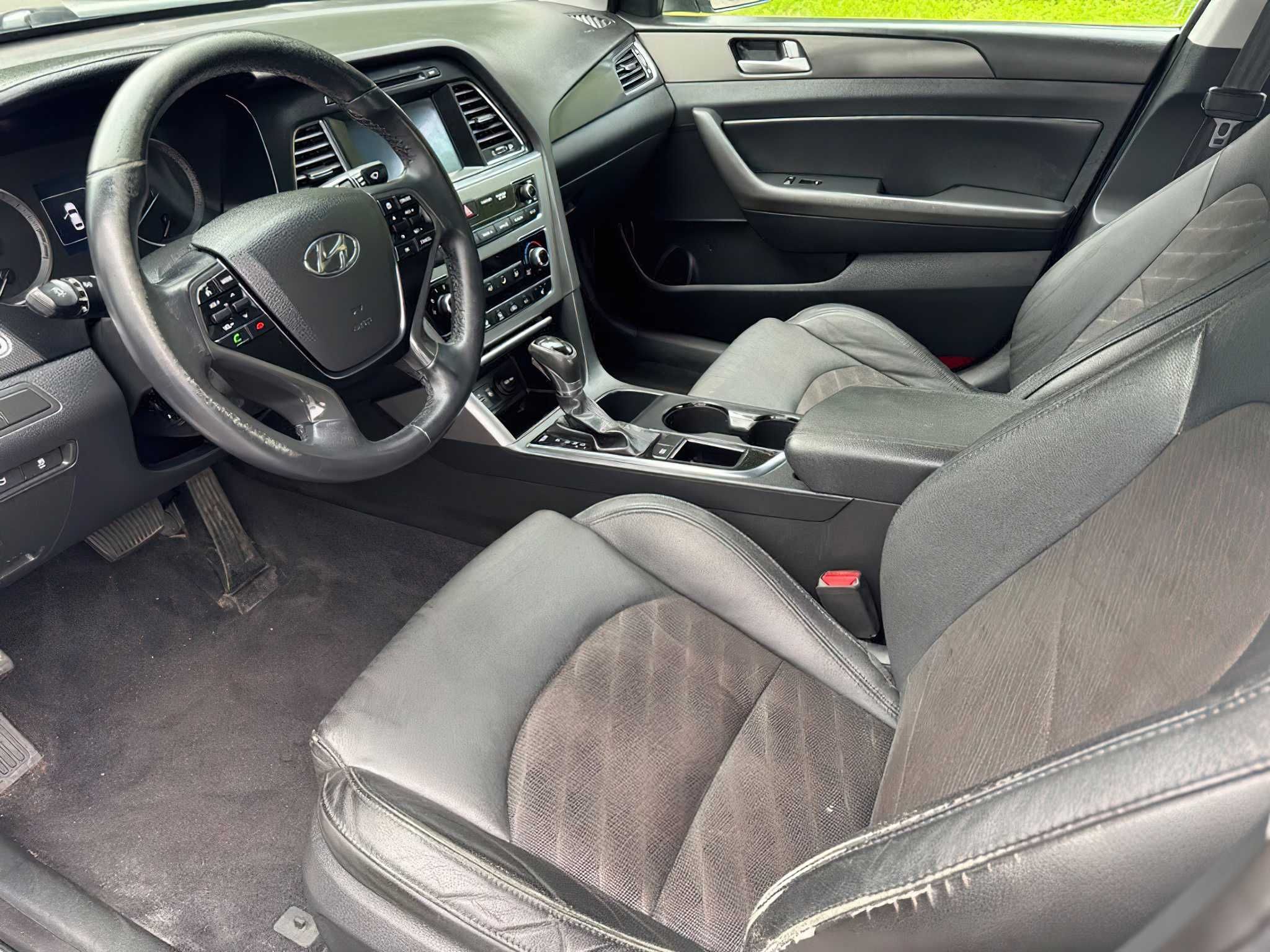 Hyundai Sonata   2016