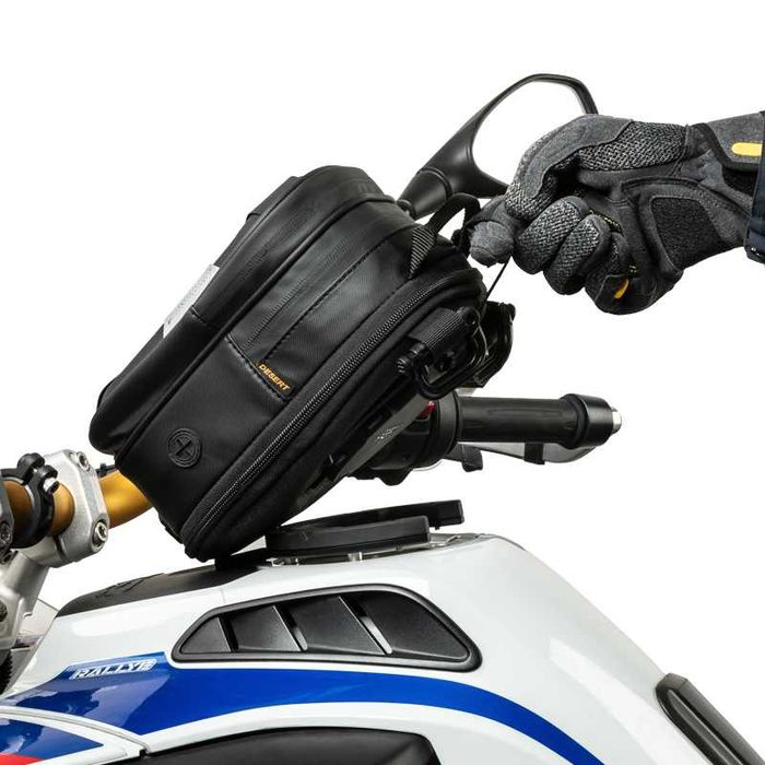 Сумка на бак мотоцикла Loboo 2.5л