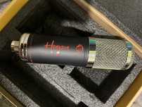 Mikrofon.  hapa monkey , kabel , uchwyt
